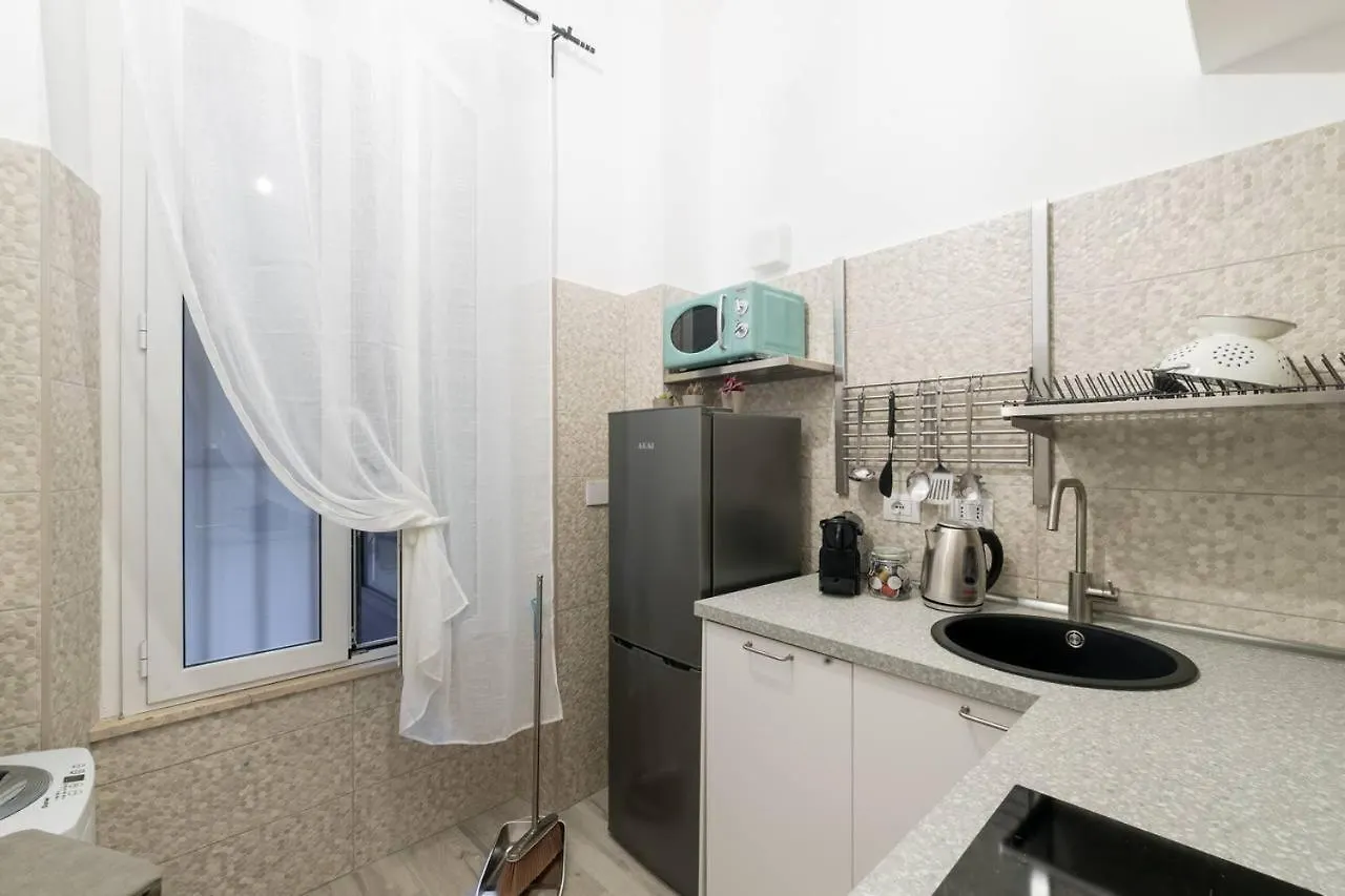Casa Vacanze Borgovi House ローマ
